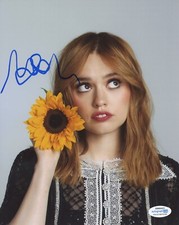 Aimee Lou Wood Sex Education Signed Autograph 8x10 Photo