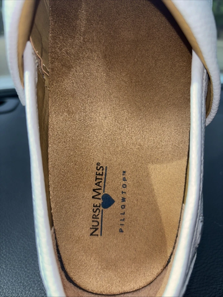 Zuecos enfermera mate de cuero blanco: para mujer 9 1/2 Foto 2 de 4