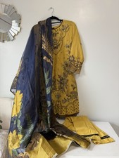 Shalwar Kameez 3-Piece Set Pakistani Party Wear