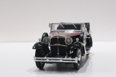 Maybach DS8 Zeppelin 1932 ミニカー 1/43 ANSON 1932 MAYBACH DS8 ZEPPELIN CONVERTABLE BURGUNDY/BLACK 1:18