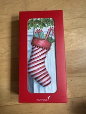 PAPYRUS Christmas Greeting Cards Box of 16 w Envelopes