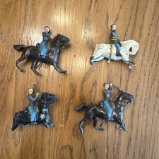 3 Britains Ltd Civil war Union Cavalry Soldiers Metal Figures 3" Damaged