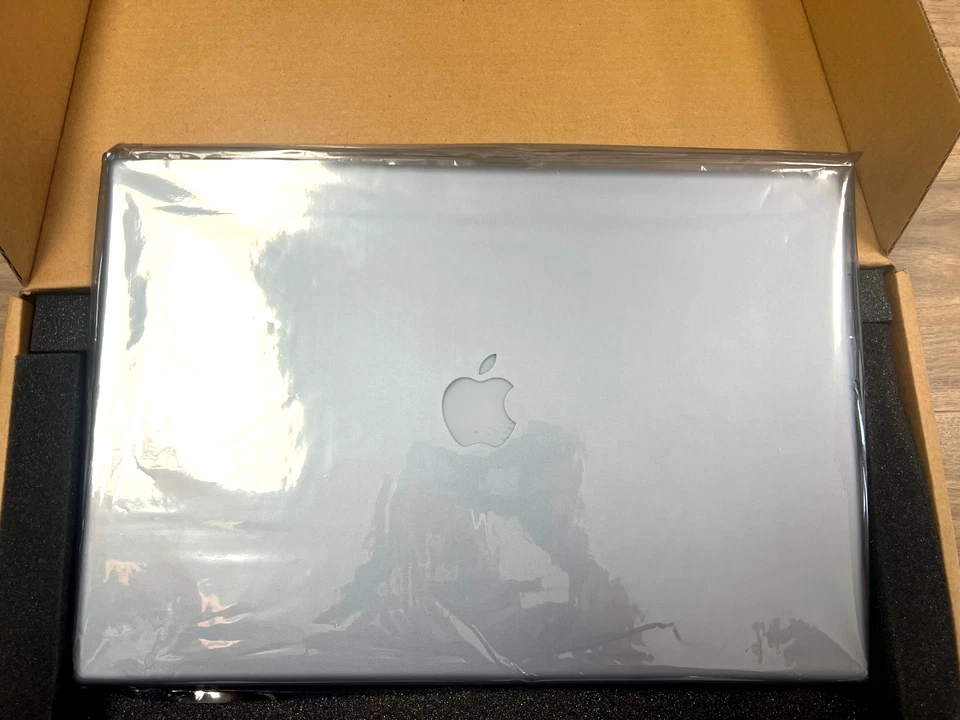 NEW 605-1697 LCD Screen Assembly Matte for Macbook Pro 17" 2008 A1261 - Image 3 of 4