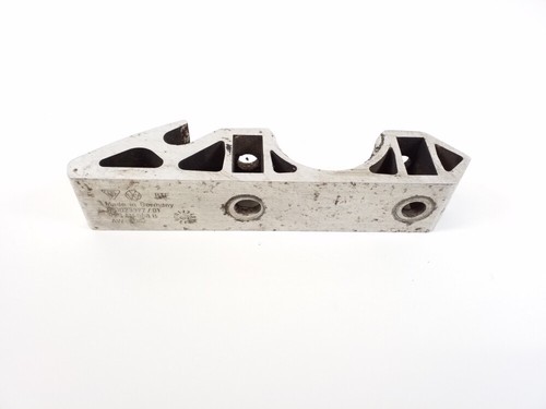 Porsche Cayenne 2011 Vorne Stabilisator Halterung 7L0411063B