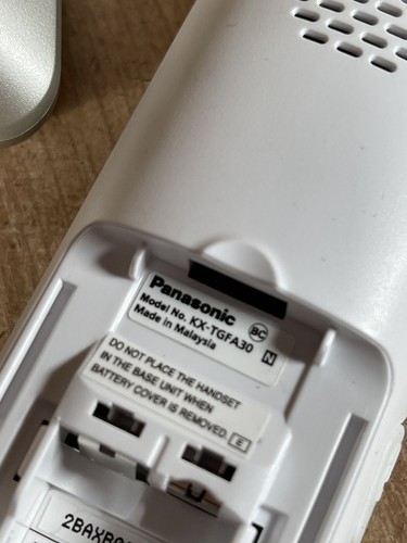 Panasonic KX-TGF350N - corded/cordless - answering system with call (KX-TGF350N) - Picture 9 of 10