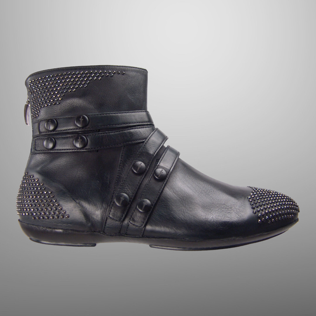 CESARE PACIOTTI US 6 SUPER STYLISH ANKLE BOOTS STUDDED LAMB  display picture 1