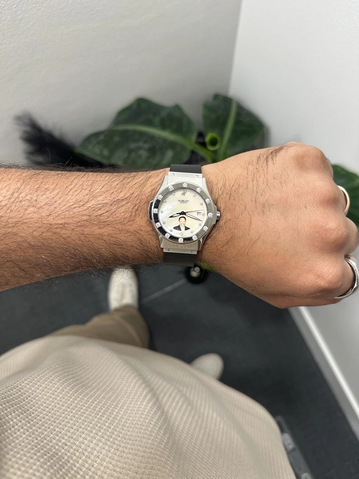 Hublot Classic Fusion Unisex Edición Limitada Ali Bongo President - 1905.1 Foto 2 de 4