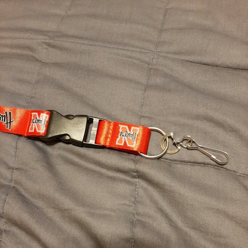 NEBRASKA HUSKERS TEAM COLOR 24"x 1" Lanyard w/ Detachable Buckle - Picture 3 of 4