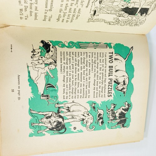 Enid Blyton’s New Storytime Book Vintage Gollies Black & White Colour Pages - Picture 12 of 14