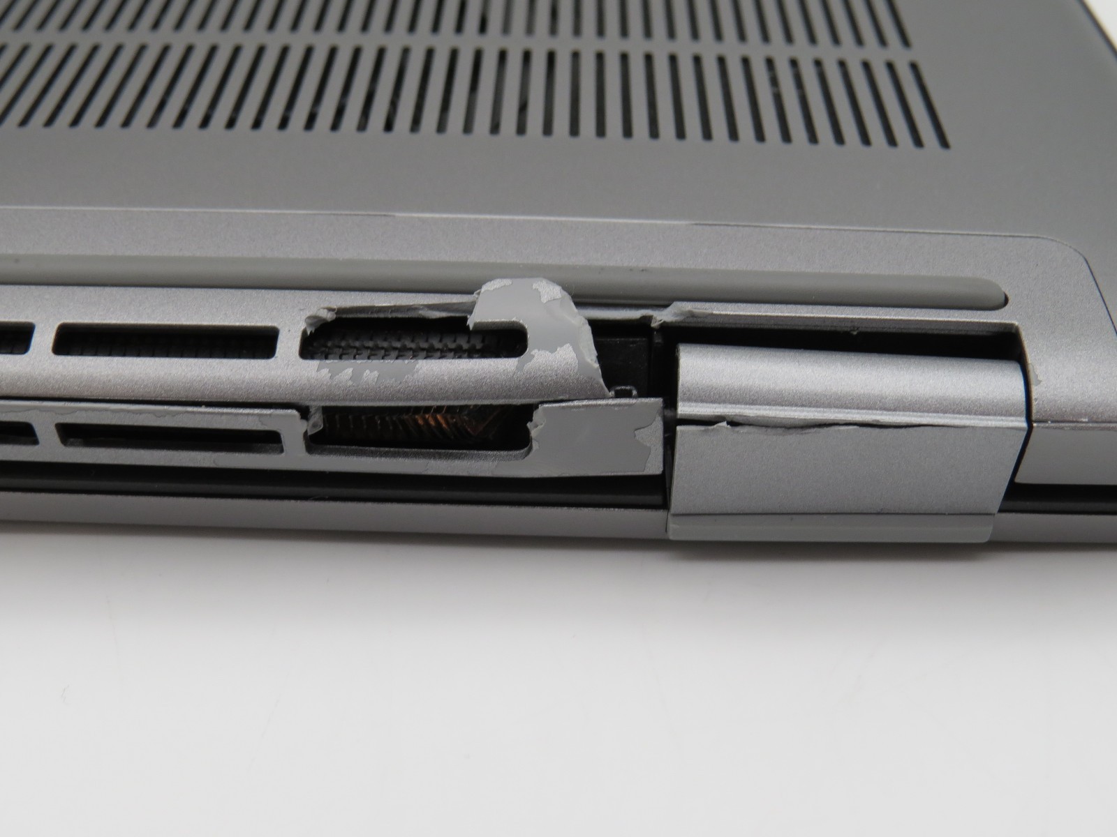 Dell Latitude 7440, 14-Inch Laptop, with Intel Core i7 13th Gen.