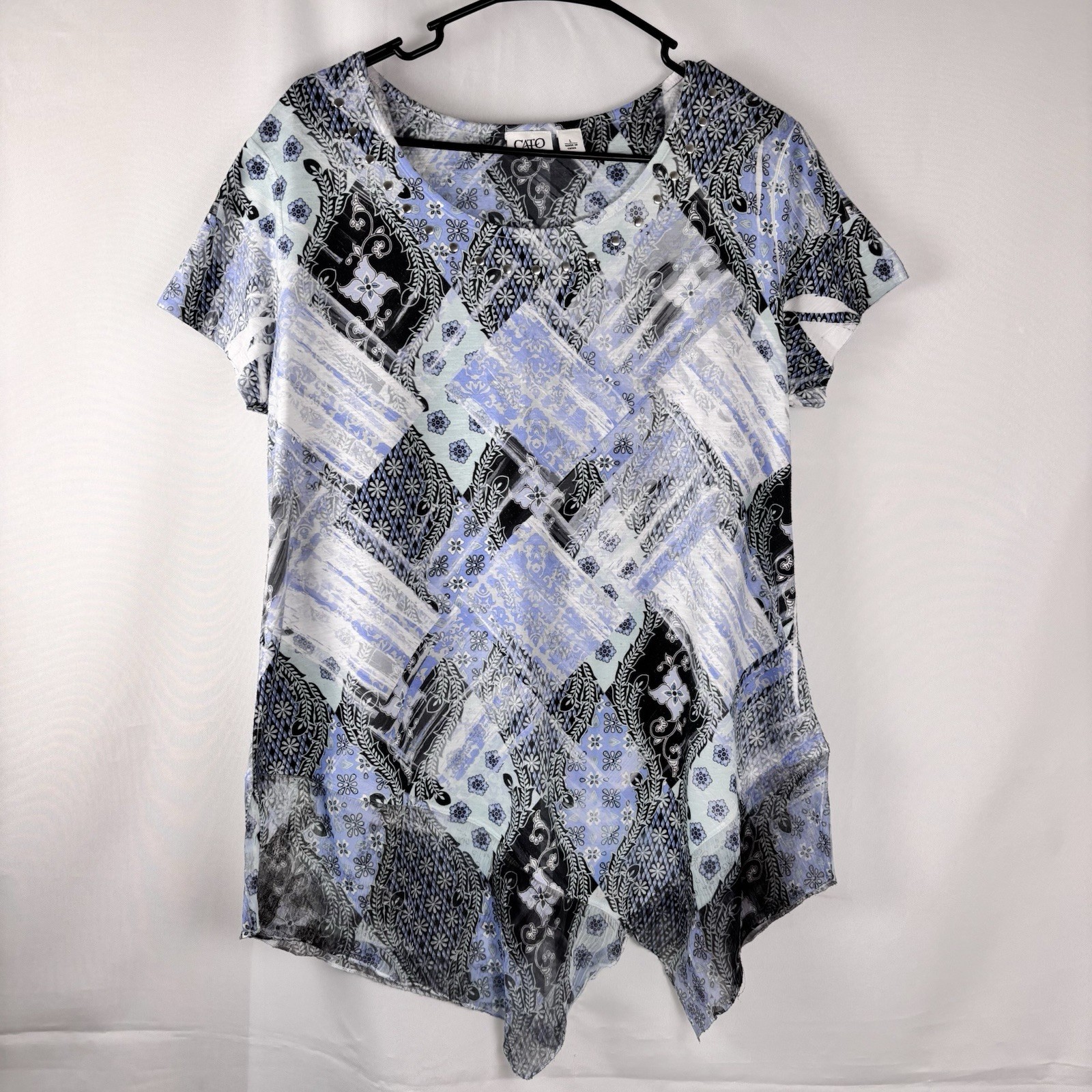 CATO Women's Large Blue Patchwork Sharkbite Hem T… - image 2