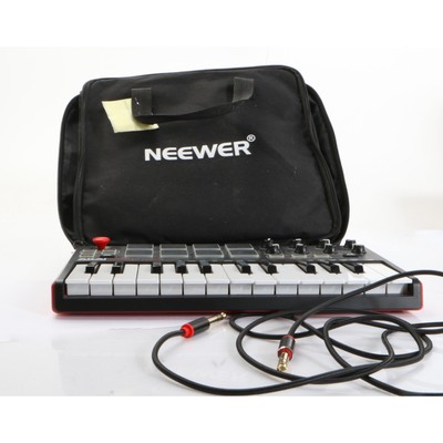 Akai MPK Mini Keyboard + TOP (276558)