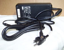Dell 19.5V 16.9A 330W Power Adapter XM3C3 DA330PM111 Alienware X17/M18/HX99G