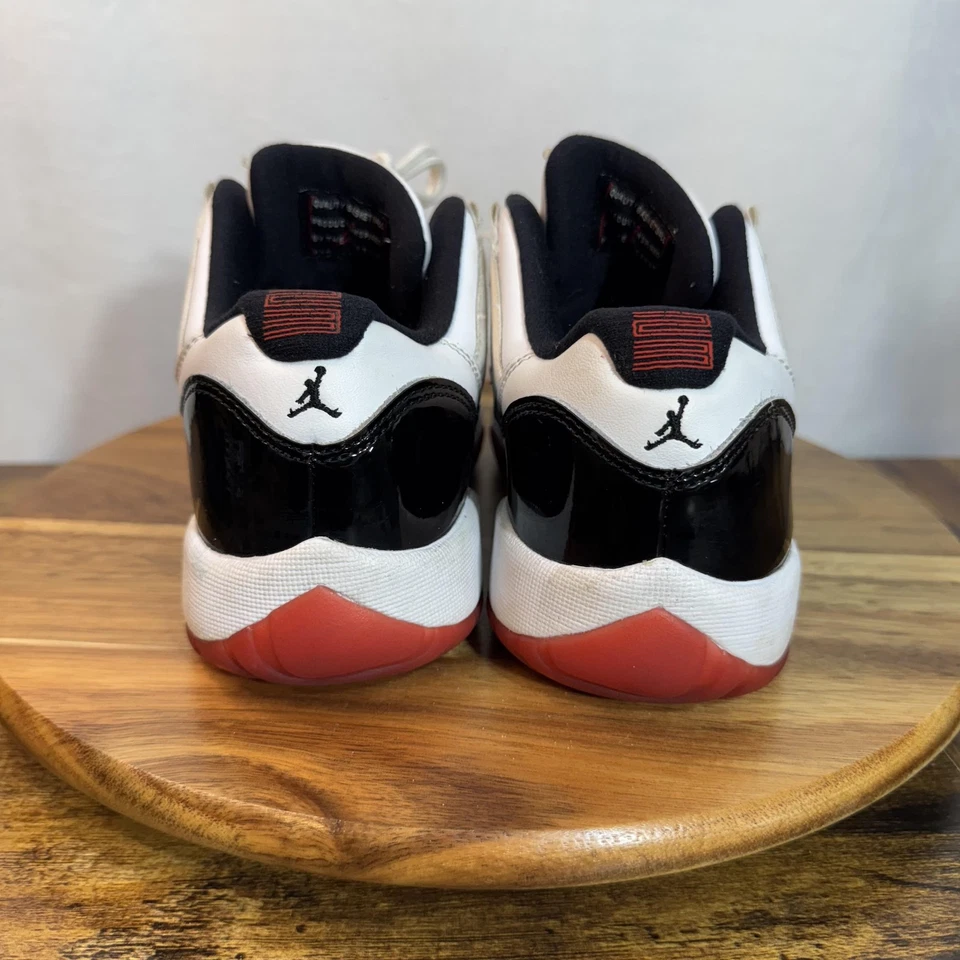 Jordan Air Jordan 11 ретро низкие туфли молодежи 5.5Y белый черный истинный красный 528896-110 - Изображение 4 из 4