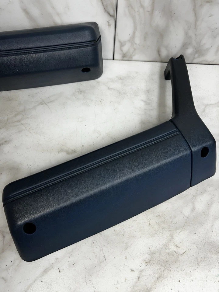 1986 Nissan 720 Pickup Left And Right Side Door Pull Armrest Blue OEM - Image 3 of 4