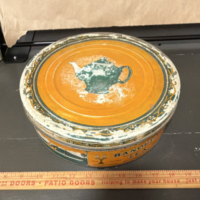 Banquet Tea Advertising Tin Orange Green Teapot Graphic Vintage Collectible
