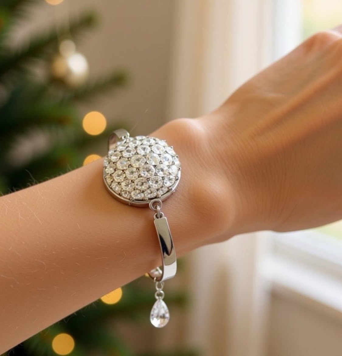 1940s Repurposed Rhinestone Bangle Adjustable Vin… - image 2