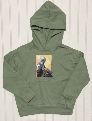 Old Navy Kid’s Hoodie Size S 6-7 Star Wars Mandalorian Green Grogu Yoda Sweater