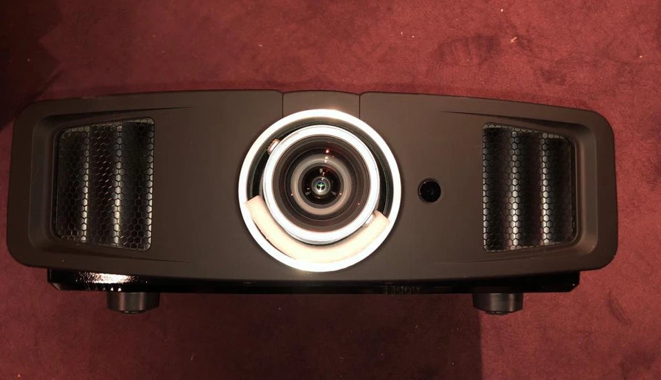 JVC HD-1 / RS-1 HD Home Cinema Projector (New lamp / isf calibrated) - Bild 3 von 4