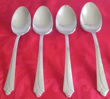 Ekco 18/8 stainless EKS19 lot of 4 serving spoons 8 1/4" NM polished