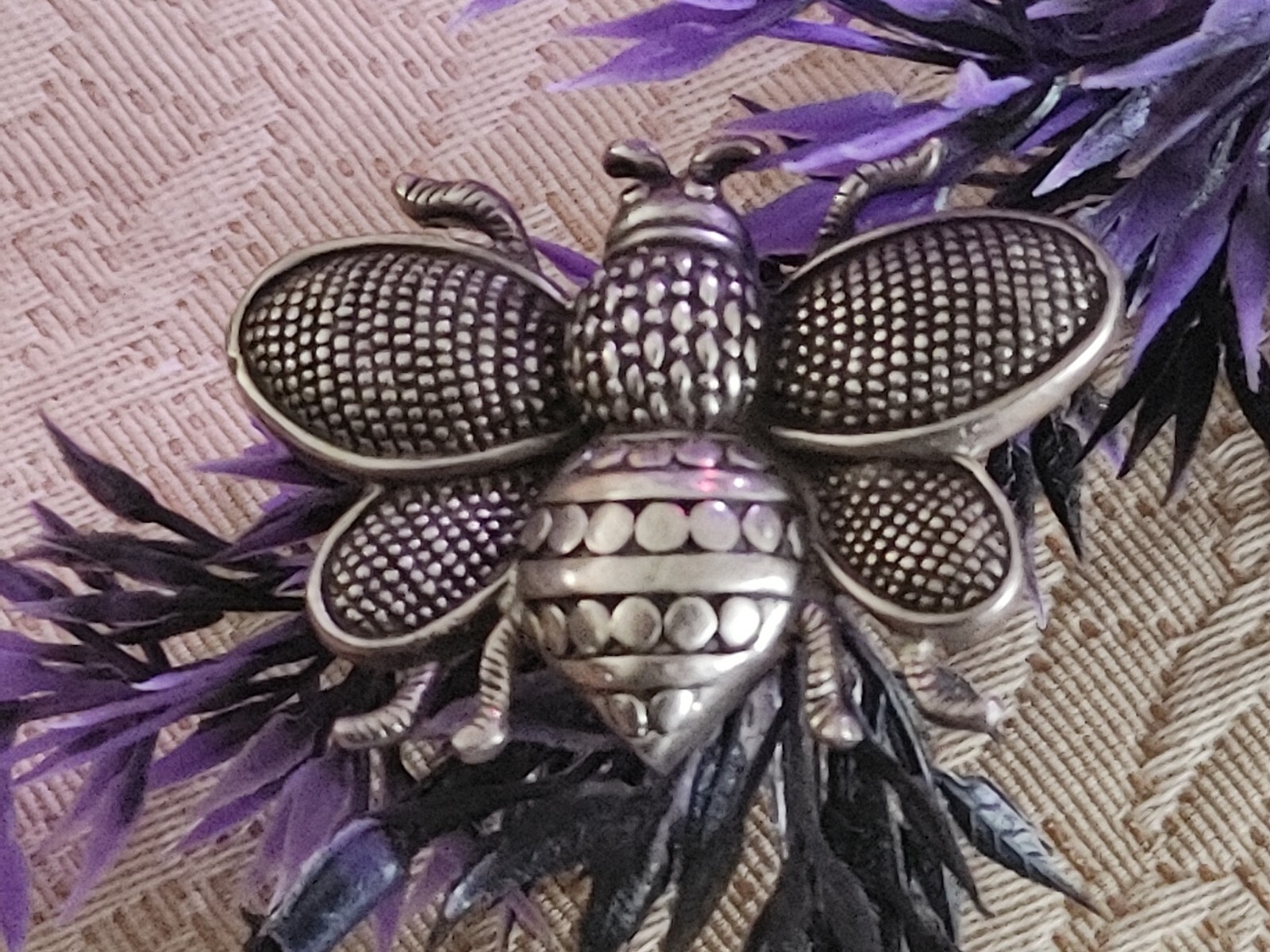 Sterling Silver Patterned Textured Bumblebee Broo… - image 15