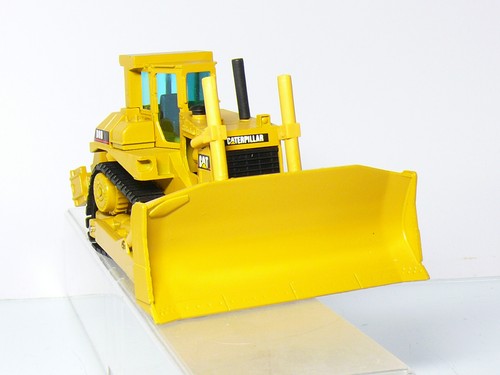 NZG 233 Caterpillar Cat D8N bulldozer con ripper catena - 1:50 - confezione originale - Foto 3 di 9