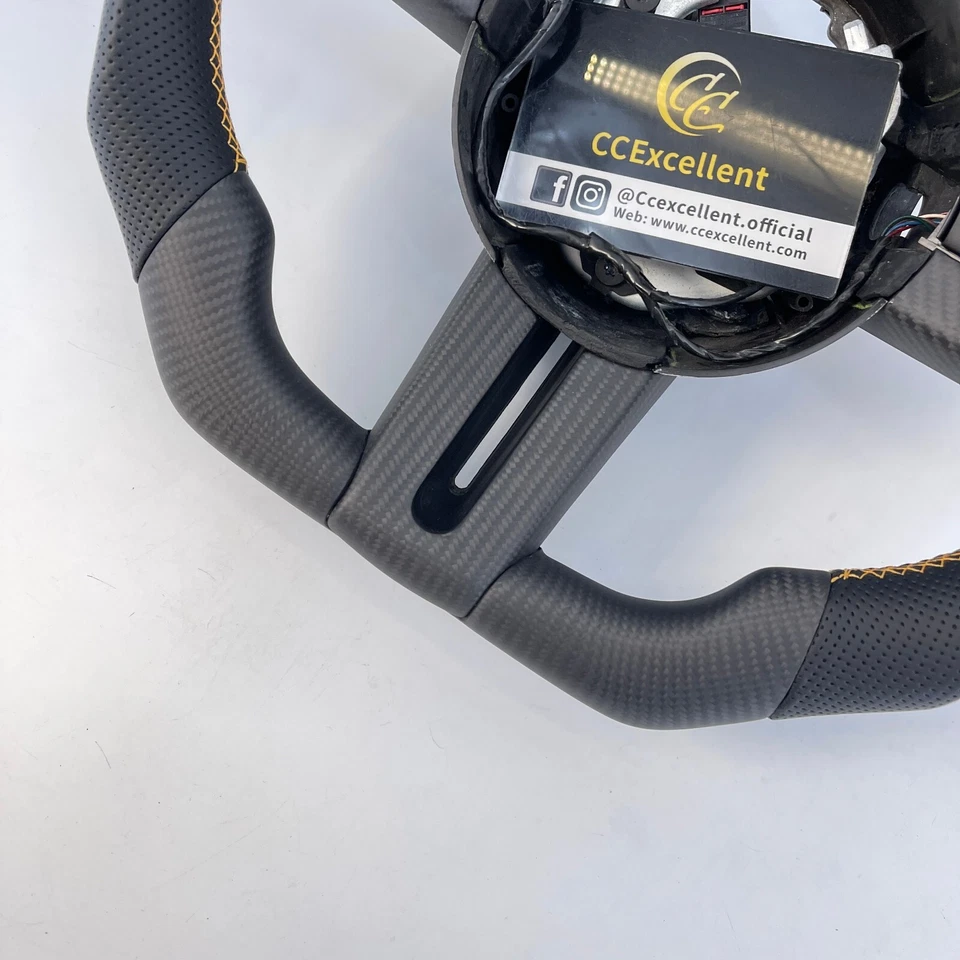 Volante de fibra de carbono real para Ford Mustang 2005-2009 S197 GT 2005-2012 Foto 4 de 4