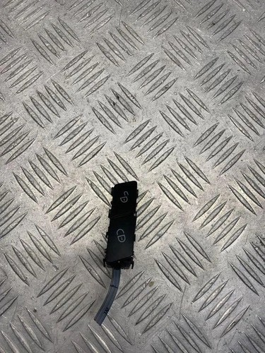 MERCEDES-BENZ C W204 Zentralverriegelungsschalter A2048706410 2.20 30503611