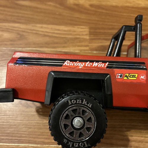 Rare ~ "Tonka" ~ Chevy Truck ~ Road Runner ~ Racing To Win ! ~ Pressed Steel Toy - Picture 11 of 12