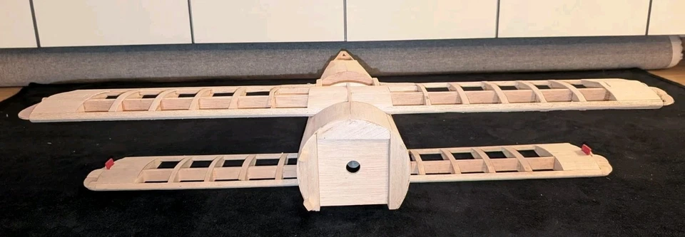 Dachbodenfund Doppeldecker Modellflugzeug Bausatz - Bild 2 von 4