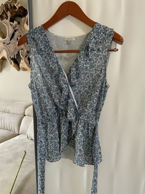 Max Studio Women's Floral V-Neck, Smocked, Ruffle, Medium, Blue Floral