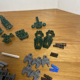 Replacement Parts LOT For LEGO BIONICLE: Toa Matau 8605  Head Mask Connector