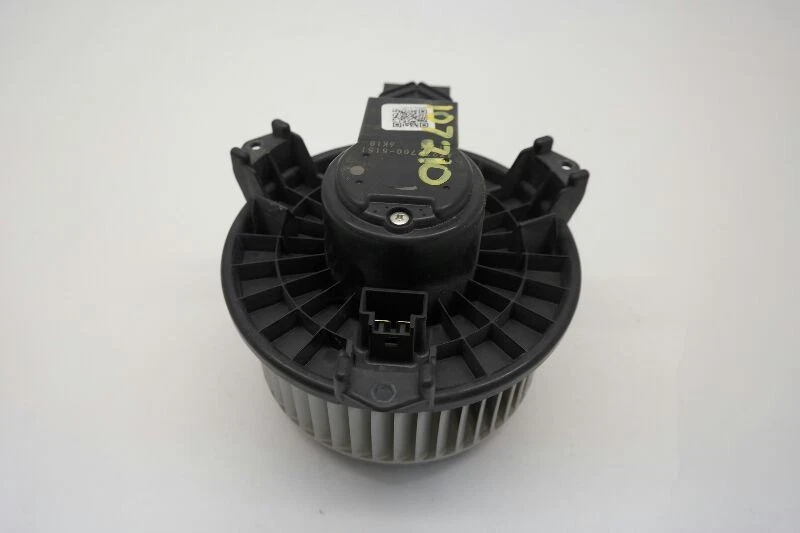 09-13 Toyota Matrix AC Blower Motor  Foto 4 de 4