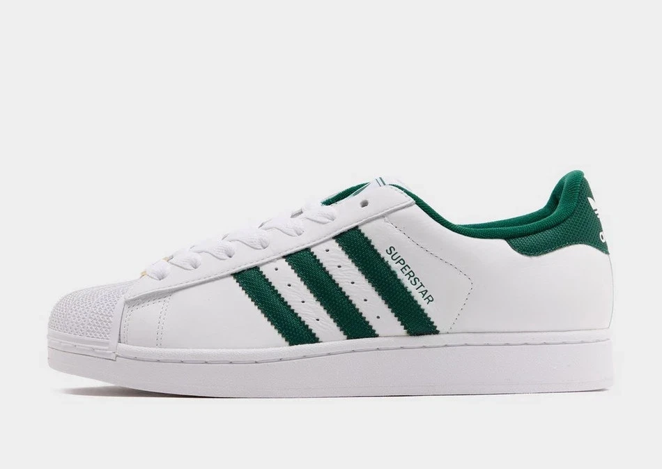 Adidas Originals Superstar II Shoes in White and Green
Opens in a new window or tab