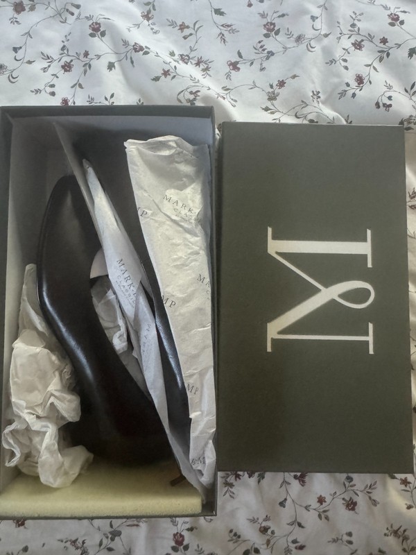 Genuine Leather Brown Pumps Size 6.5M Brand New