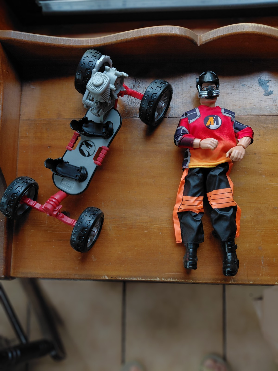 Action Man Skateboard with Extreme Action Figure | eBay
