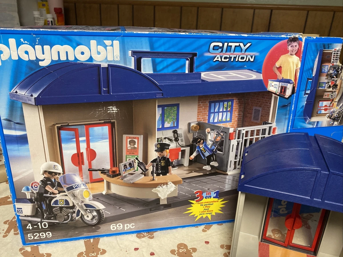 5299 playmobil commissariat de police transportable 0316 5299