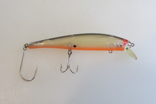 Lot #1200 Bomber Glow In Dark Screwtail Rassel Crankbait sehr guter Zustand
