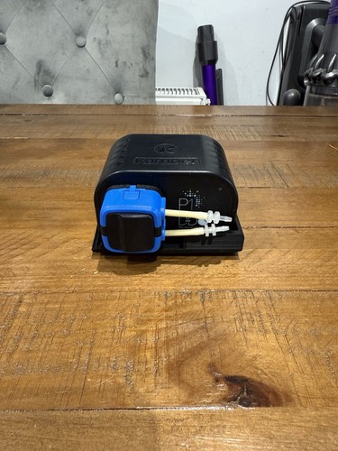 3d Printed D-D P1 Dosing Pump Holder - Picture 3 of 3