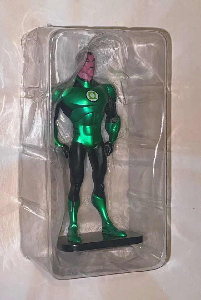 Lote de 11 figuras animadas Best Buy DC Batman Superman Wonder Woman Harley Foto 3 de 4