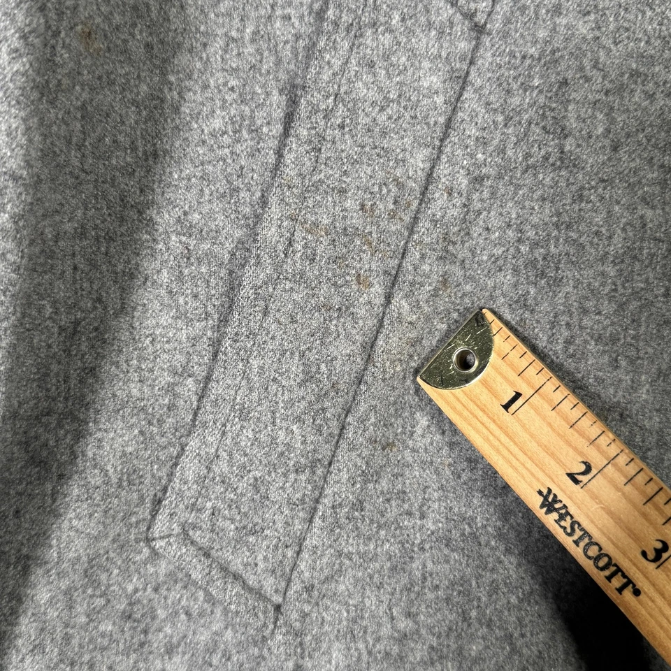 Vintage Pendleton Coat Mens 42 Gray 100% Wool 4 Button Topcoat Jacket Lined - Image 2 of 4