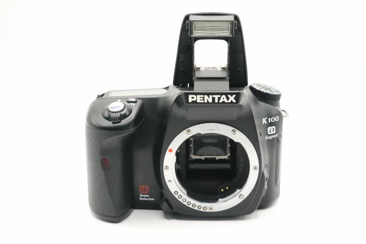 【Q2288】 PENTAX K100D + 18-55 3.5-5.6 Pentax K100D DSLR w/18-55mm f3.5-5.6 zoom, manuals, book