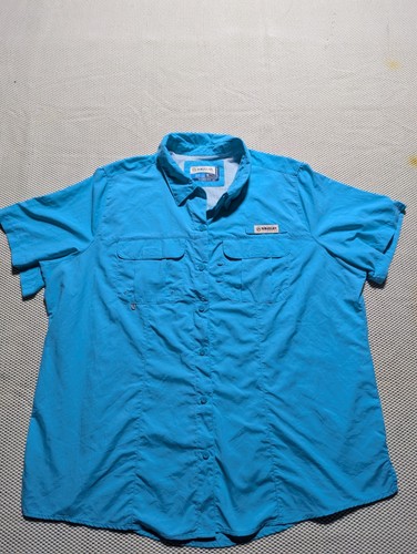 Magellan Outdoors Womens XL Relaxed Fit Fishing Shirt Blue Pockets Vented