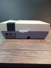 Paquete Consola Nintendo NES - 4 Juegos - Mario 1, 2, 3, Tetris - LIMPIA Y PROBADA