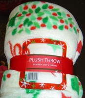 Northpoint Plush Throw Blanket 50 X 60 Holiday Green Red Star Holly Soft Bed Northpoint Plush Throw Blanket 50 X 60 Holiday Green Red Star Holly Soft Bed