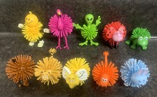 Lote de 10 Llaveros de Goma Bola Hinchada Personaje Ladybug Flamenco León Abeja Rana