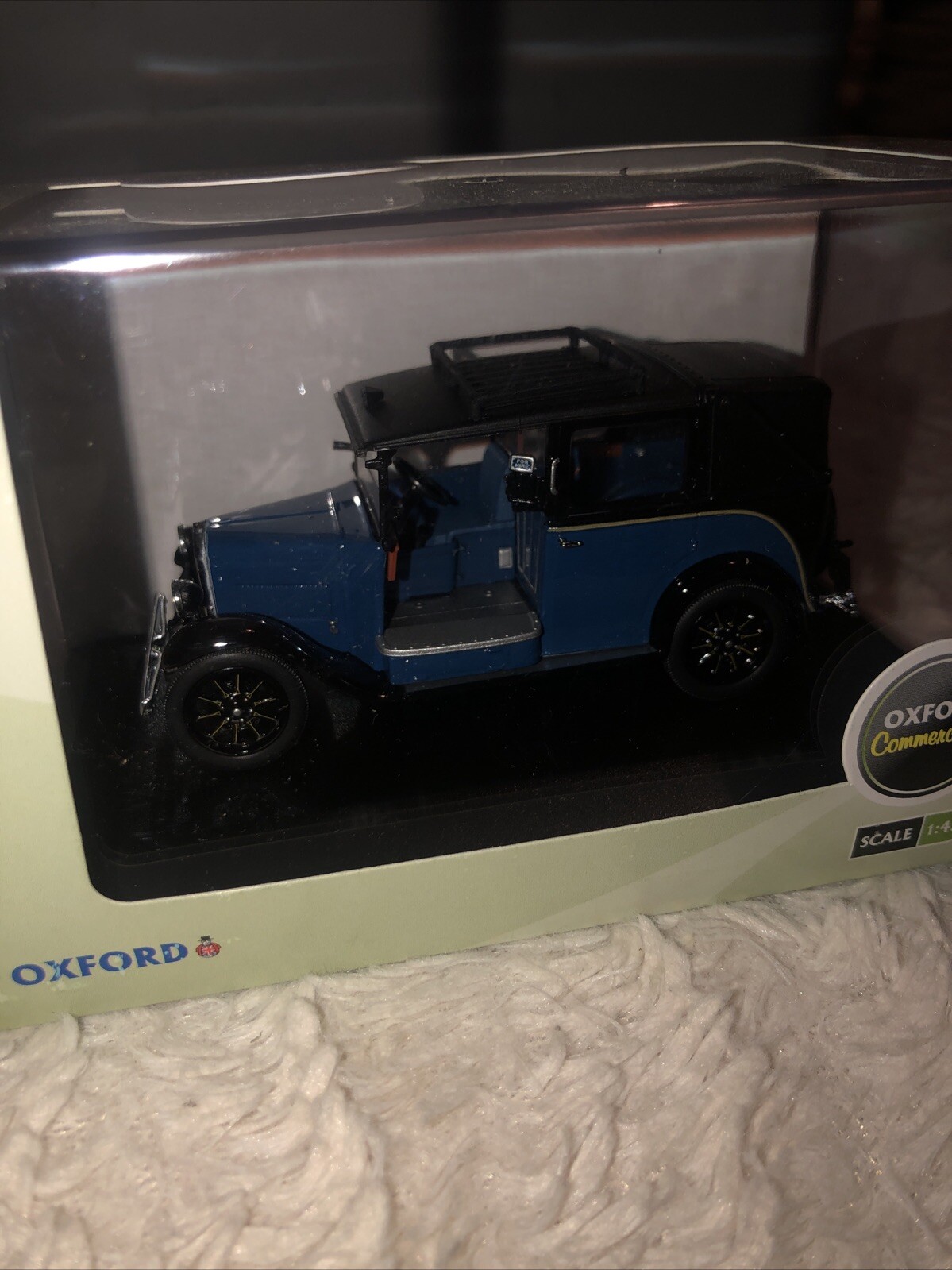 Picture 2 of 4
