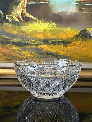 Vintage Oval Pressed Crystal Candy Bowl with Scalloped Edge. 6.5''x 5'' x 5.5''.