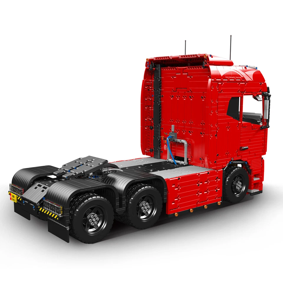 Mould King 19015 Tow Truck Tractor Trailer Remote Control Building Block Toy Set - Image 3 of 4