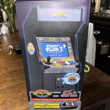  “Street Fighter 2” II Replicade Amusements 1/6 Scale Mini Arcade